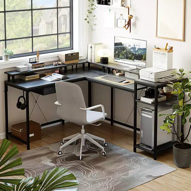 Scrivania da gioco a forma di L da 68", scrivania per computer con prese di corrente e luci a LED, scrivania per ufficio domestico con cassetto portadocumenti, scrivania angolare con ripiano per monitor e gancio