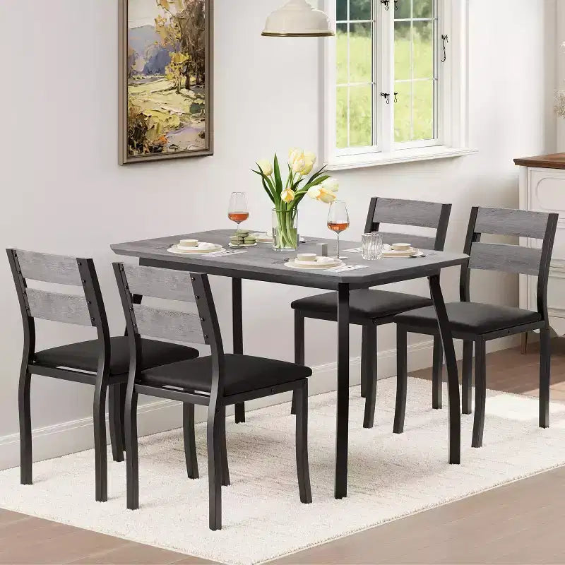 Tavolo da Pranzo per 4 Persone, Tavolo da Cucina in Legno con 4 Sedie Imbottite, Tavolo Salvaspazio con Design Smussato per Cucina Piccola o Appartamento