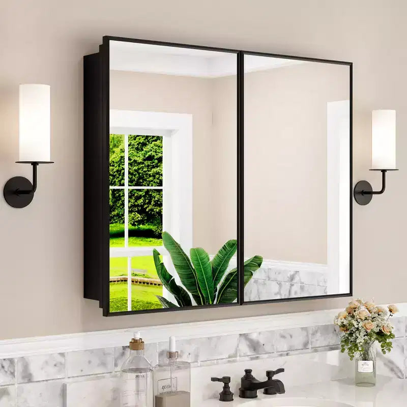 Armadietto a specchio per il bagno da incasso o da superficie, con ripiani regolabili in vetro temperato e anta reversibile