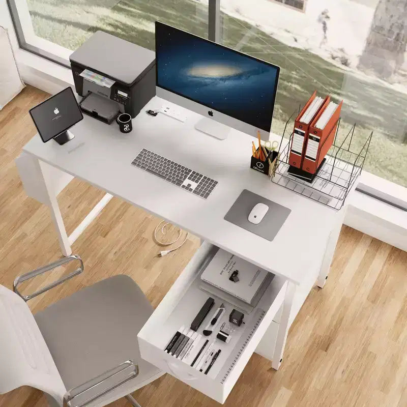 Moderna scrivania per computer da casa con cassetti e mensole, scrivania per studenti e ragazzi con borsa laterale per studio, ufficio, studio