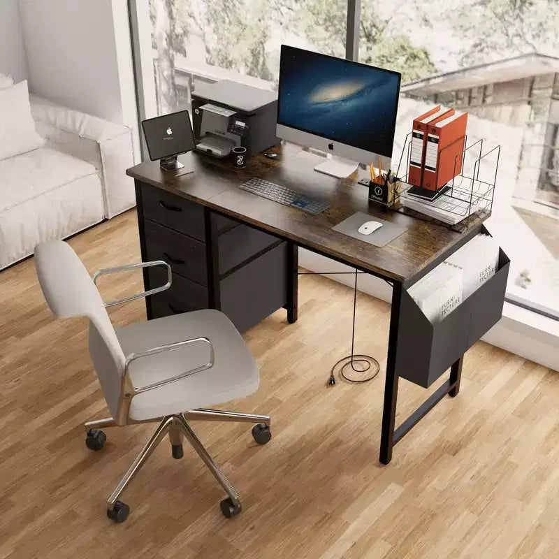 Moderna scrivania per computer da casa con cassetti e mensole, scrivania per studenti e ragazzi con borsa laterale per studio, ufficio, studio