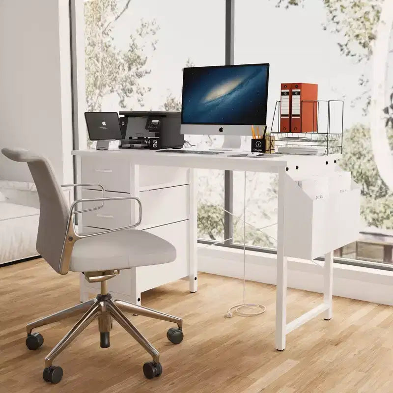 Moderna scrivania per computer da casa con cassetti e mensole, scrivania per studenti e ragazzi con borsa laterale per studio, ufficio, studio