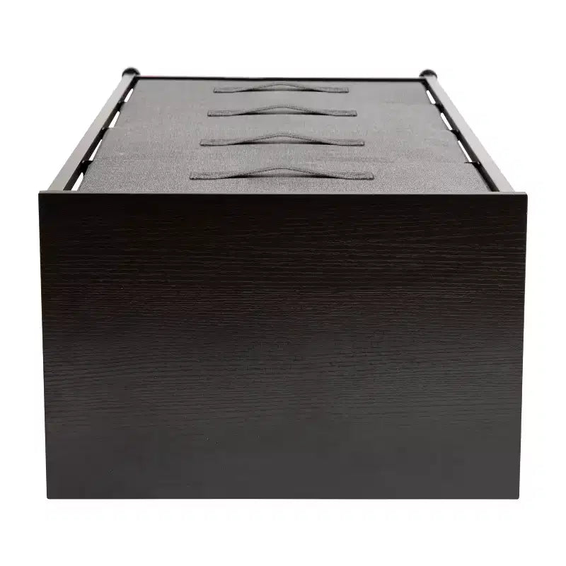 Cassettiera verticale con struttura in ghisa e piano in legno, a 4 cassetti in tessuto con maniglie.