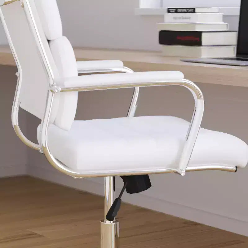 Sedia da ufficio ergonomica con schienale alto, braccioli in metallo imbottiti, sedia direzionale girevole per computer e scrivania